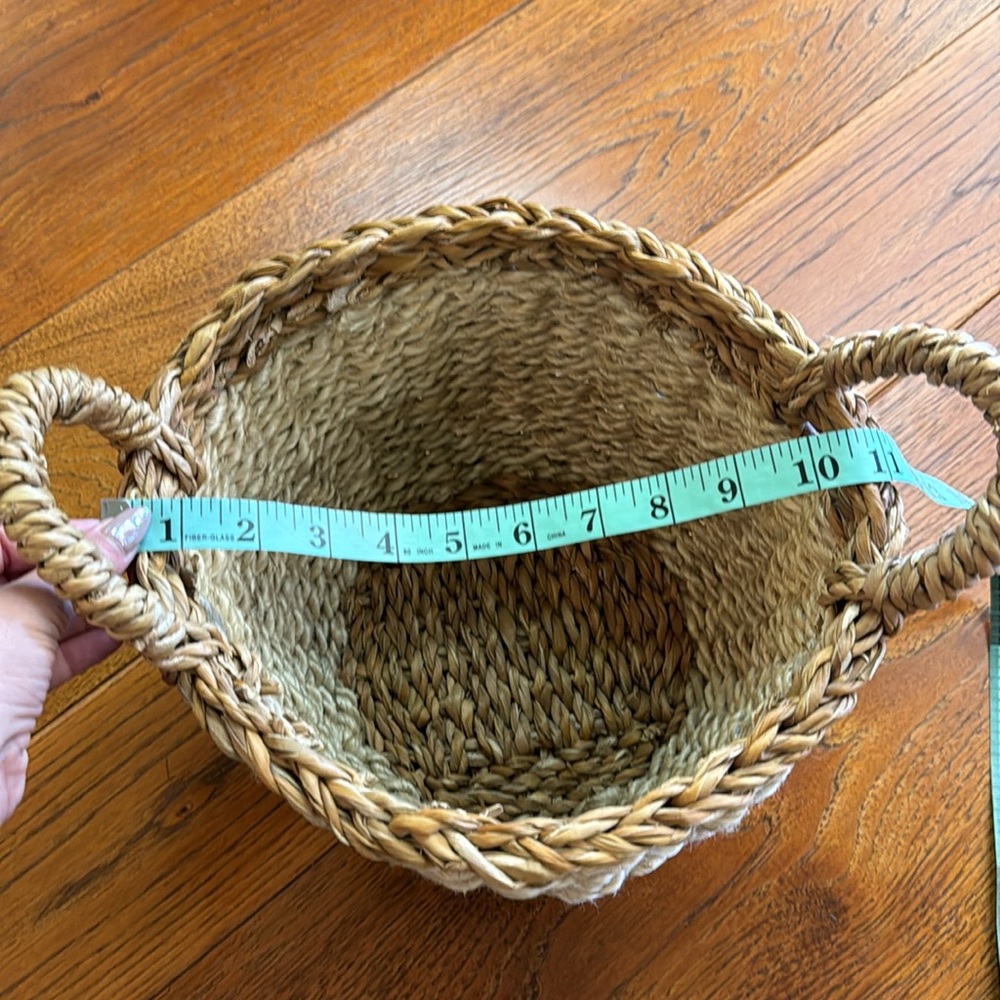 Handmade Rattan Basket - Picture 5 of 7